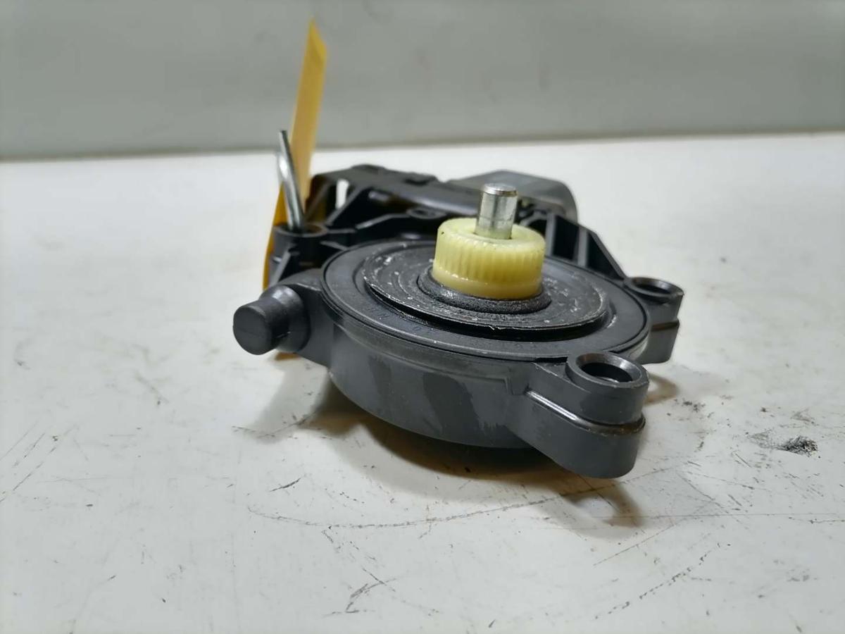 Ford Fiesta JA8 original Fensterhebermotor vorn rechts Bj.2010